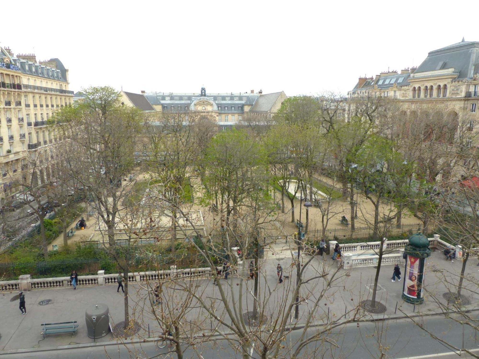 Ferienwohnung Marvellous Sunbathed 3Br At The Heart Of Paris Exterior foto